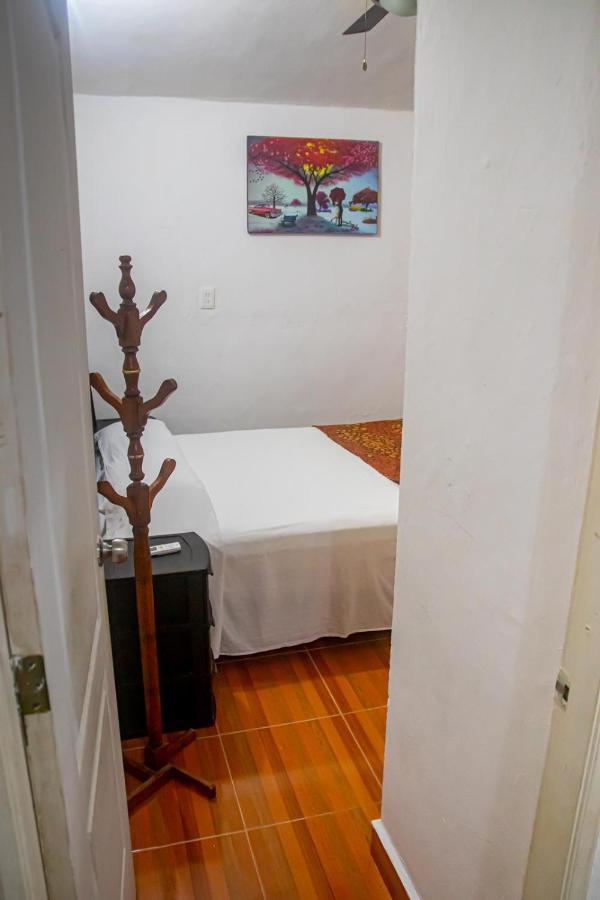 Siga'S House Cancun Centro Exterior photo